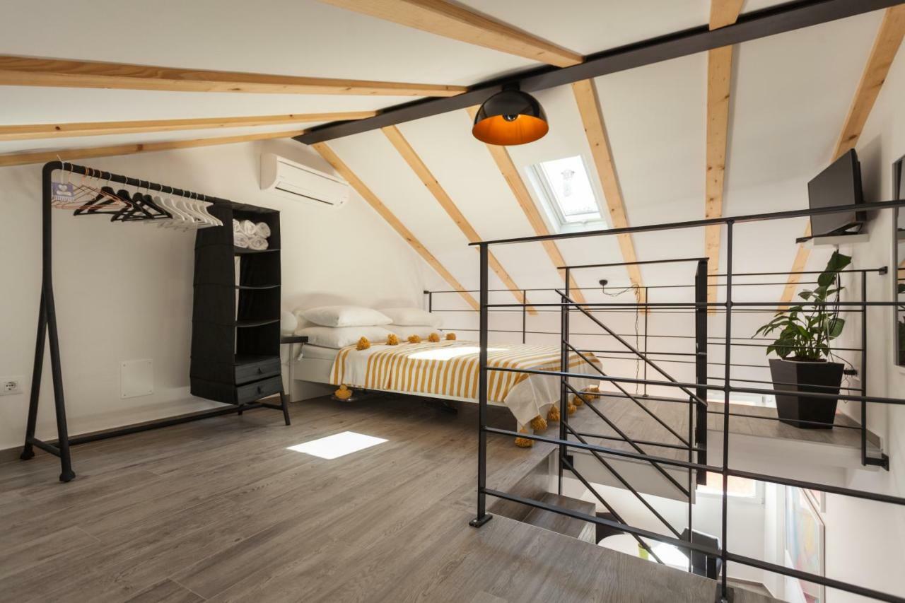 Apartments Stube 4 Ровінь Екстер'єр фото